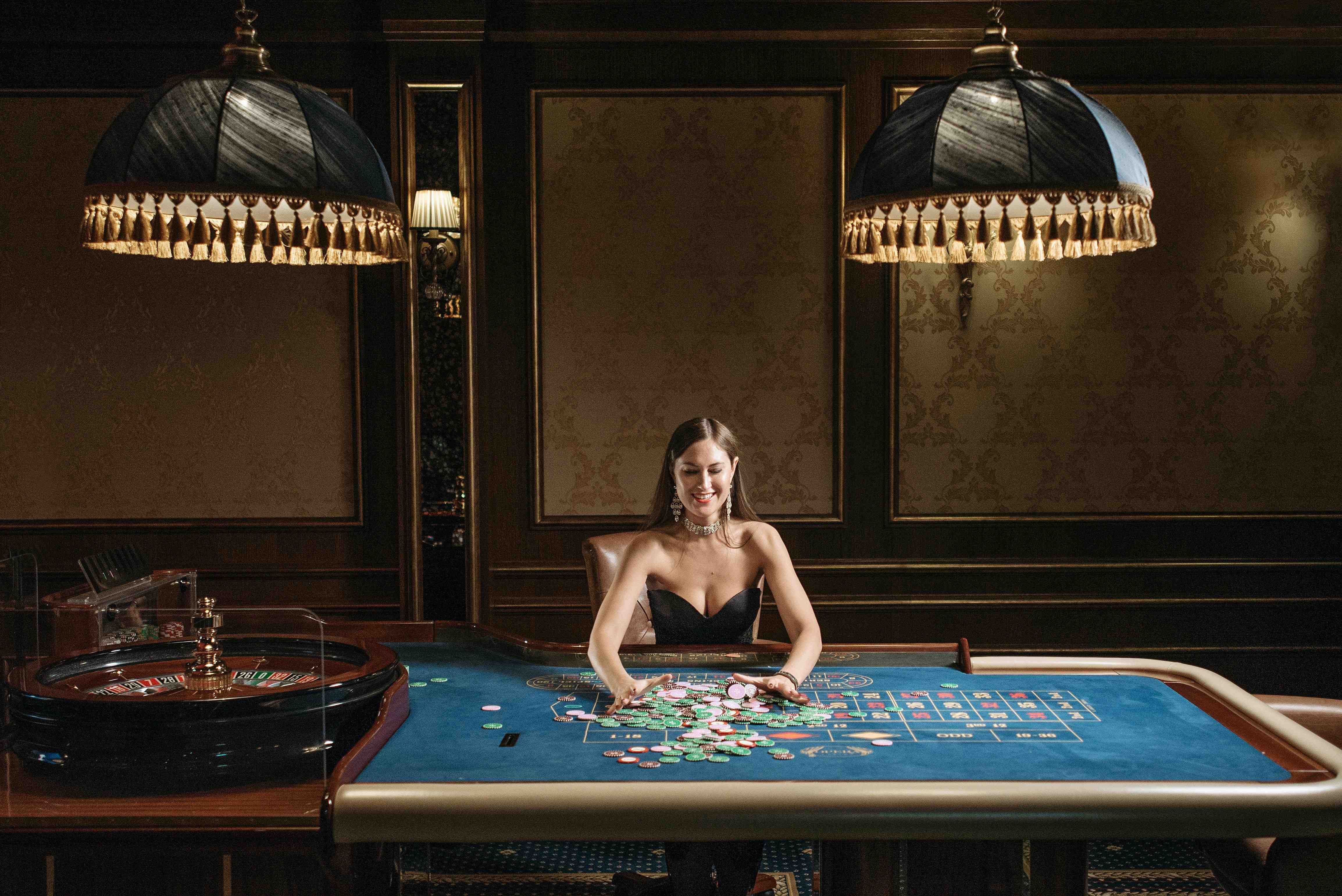 taya222 mobile casino interface on a smartphone screen